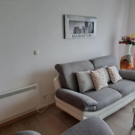 Apartment Holiday In Split, Near The Old Town, Three Rooms, Balcony, Garage Exterior photo