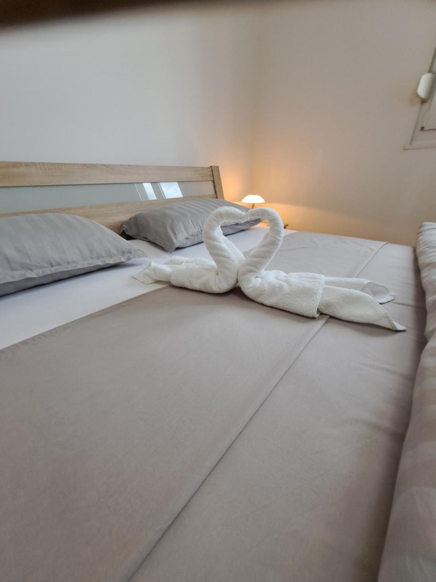 In Split, Near The Old Town, Three Rooms, Balcony, Garage Apartamento