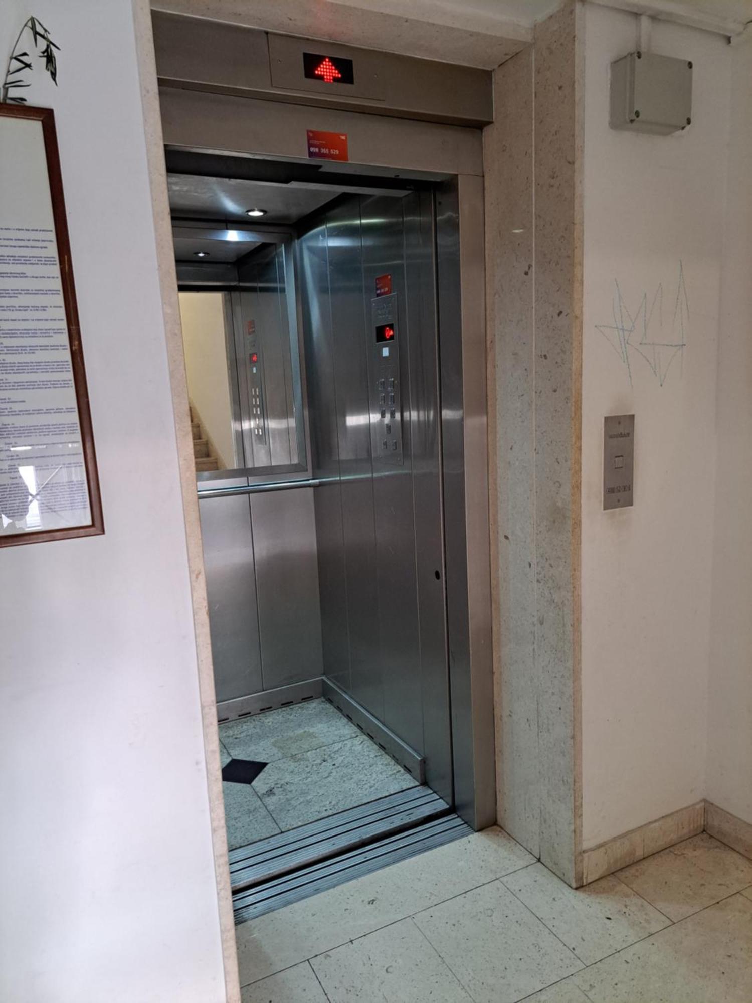 In Split, Near The Old Town, Three Rooms, Balcony, Garage Apartman *